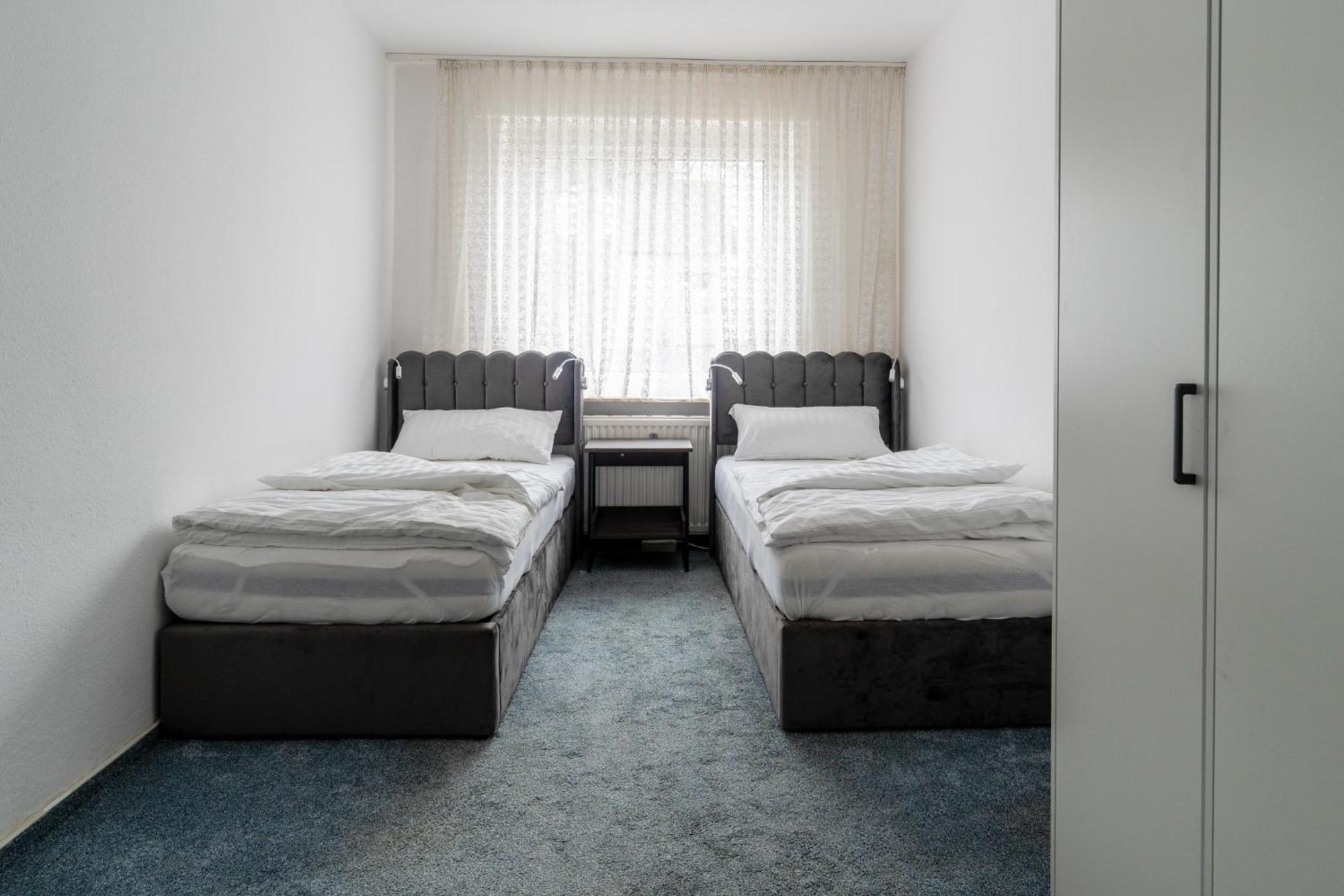 Smile Apartment Tiddische Exterior photo
